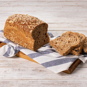 PAN-INTEGRAL-DE-CIRUELA-NUEZ-Y-AVENA9